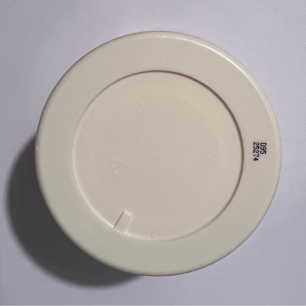 Le Labo Body Cream - Basil - Picture 4 of 7